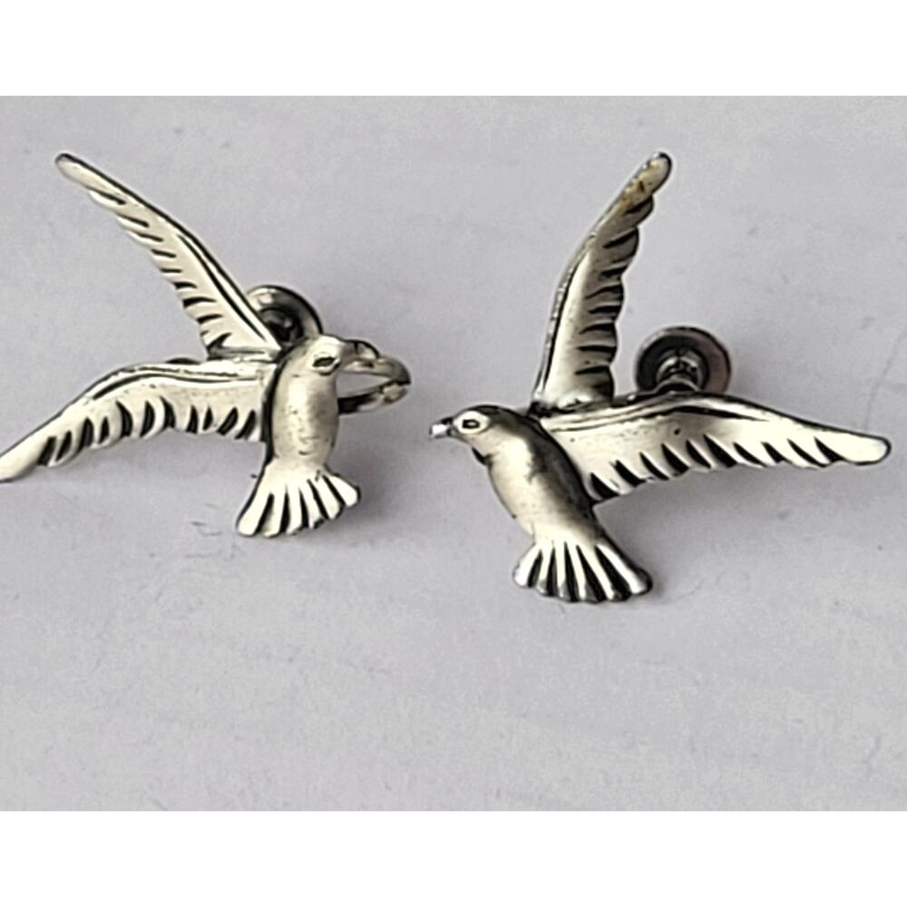 Signed BEAU Sterling Silver Seagull Bird Earrings Screw On Vintage